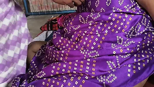 Meri bibi ki pyasi aur garam chut