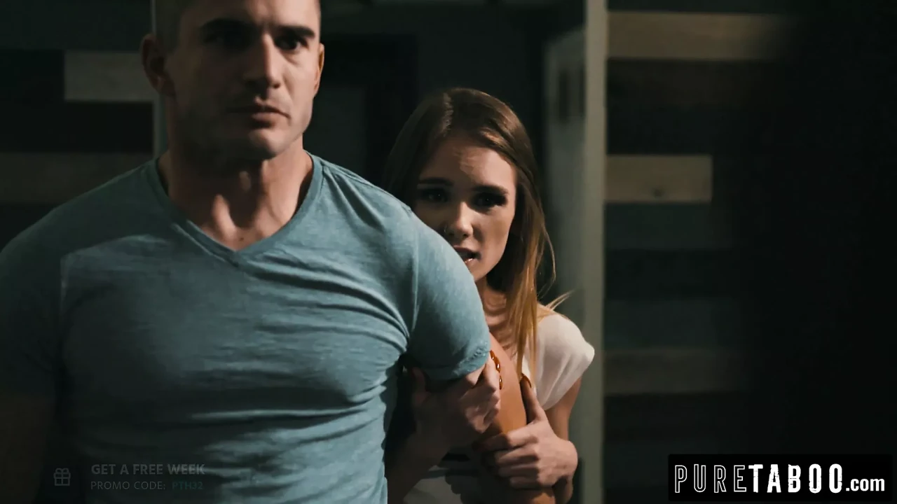 Jane Wilde Makes 2 Friends Fuck For Twisted Game