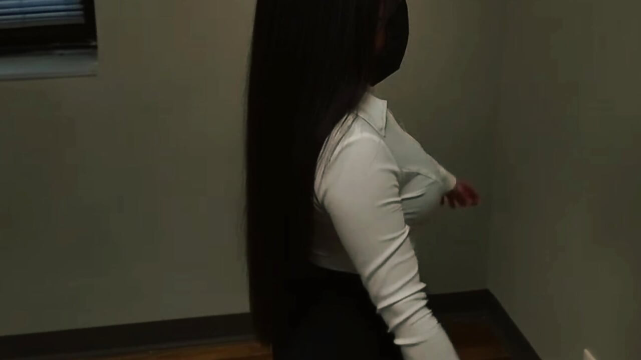 Whore secretary waits for everyone to leave the office to fuck