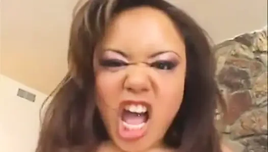 Ngentot pantat cewek asia seksi