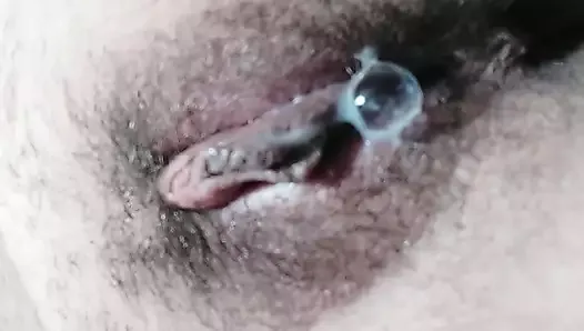 HAIRY PUSSY AFTER CREAMPIE