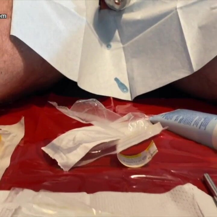 Dominatrix sahibe April - üretra bloğu