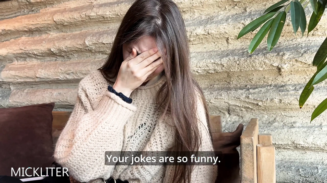 I Met a Porn Model on Tinder