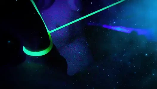 UNSEEN SEX RITUAL FROM ANOTHER DIMENSION! DINOSAURS LICK ON COCK AND MAKE IT CUM!