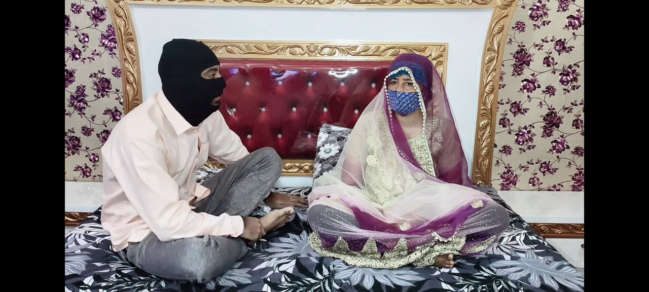 Desi Paki Suhagraat Sex With Clear Hindi & Urdu Audio