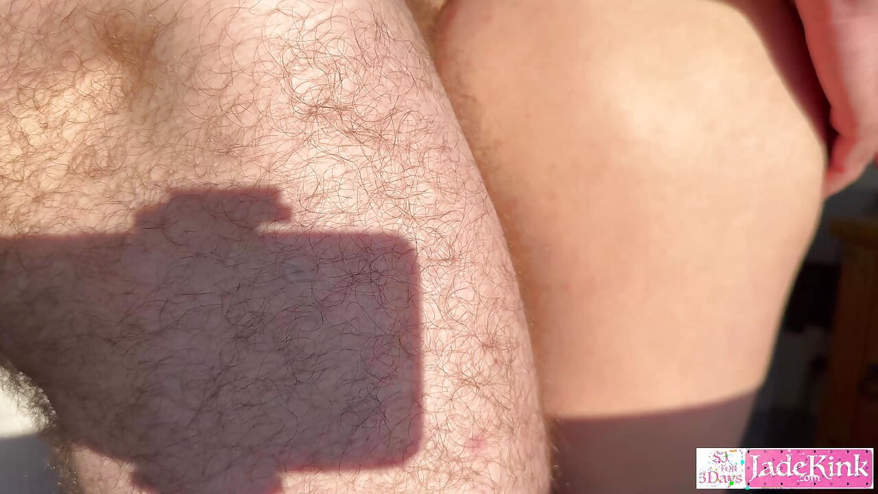 火辣金髮學生Jade Kink在酒店房間被幹