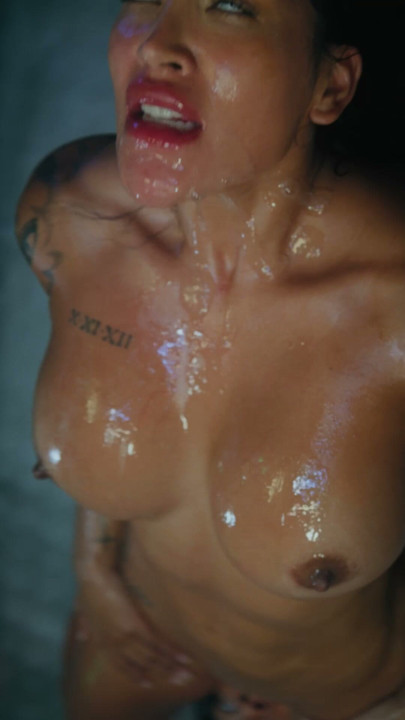 Mariana Martix Parasite Lezdom Squirting