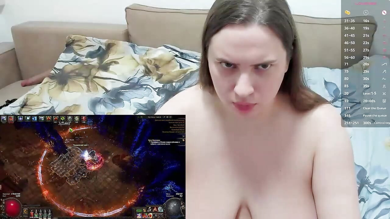 Playing Path of Exile and drop hehe