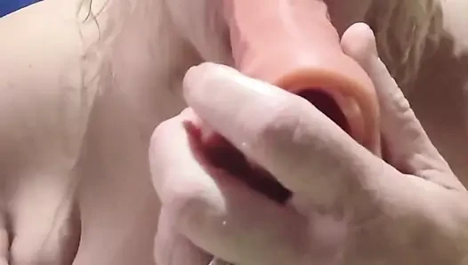 Big Fat Mouth Gets Her Cumming Down South
