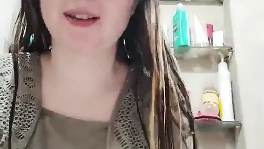 Tanyakan apa yang kamu inginkan dari cintaku