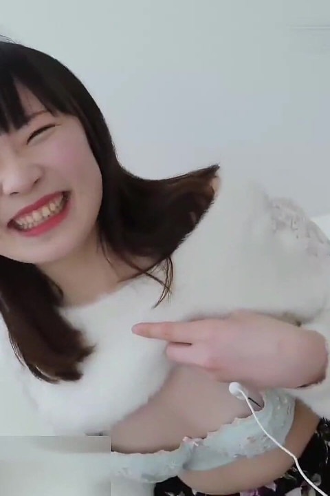 Horny Asian sluts #090