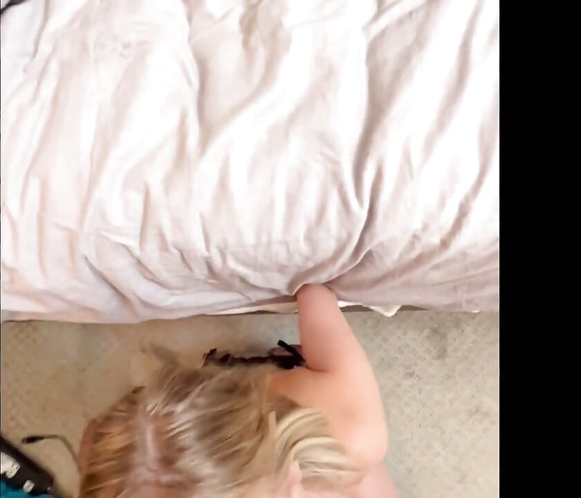 I Played with My Pussy Before Getting a Facial