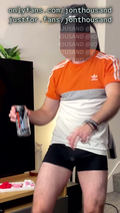 Str8 roommate like dance