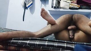 Vídeo de sexo indiano com esposa e marido - áudio hindi