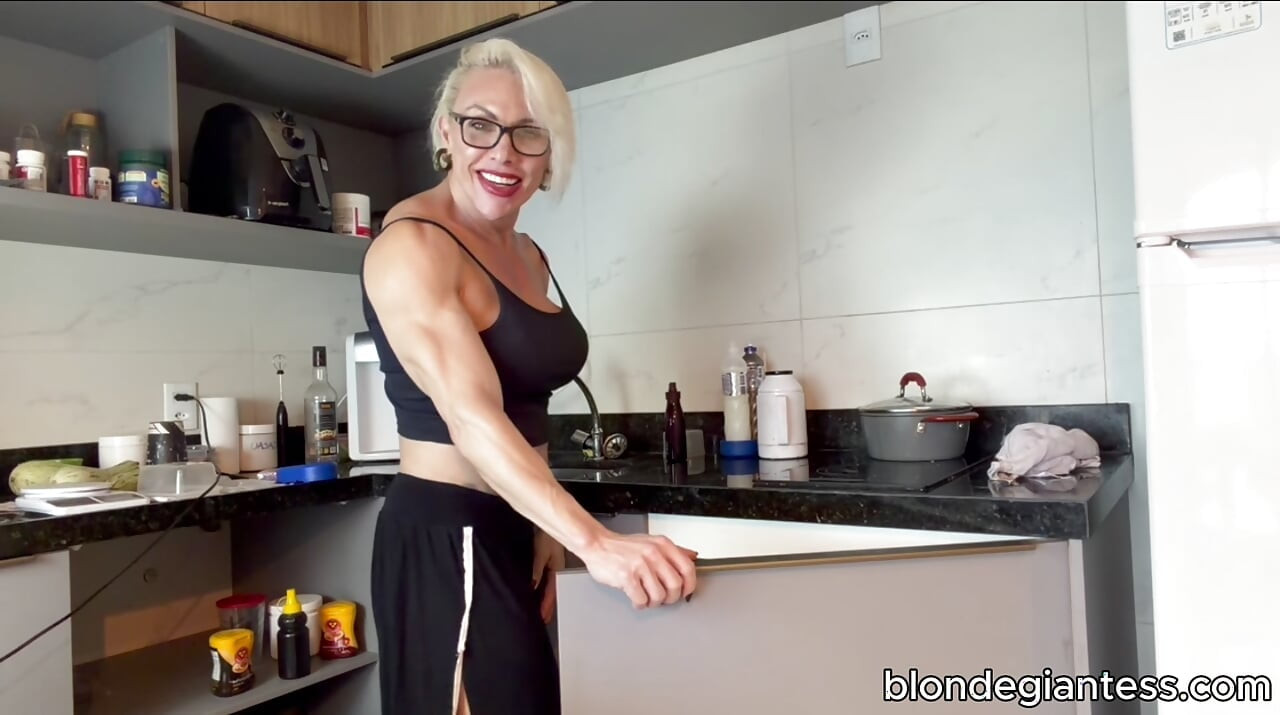 Naked Muscle MILF Sucks & Rides a Dildo in the Kitchen