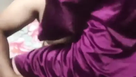 Orgazm kız Arap 18 yaşında