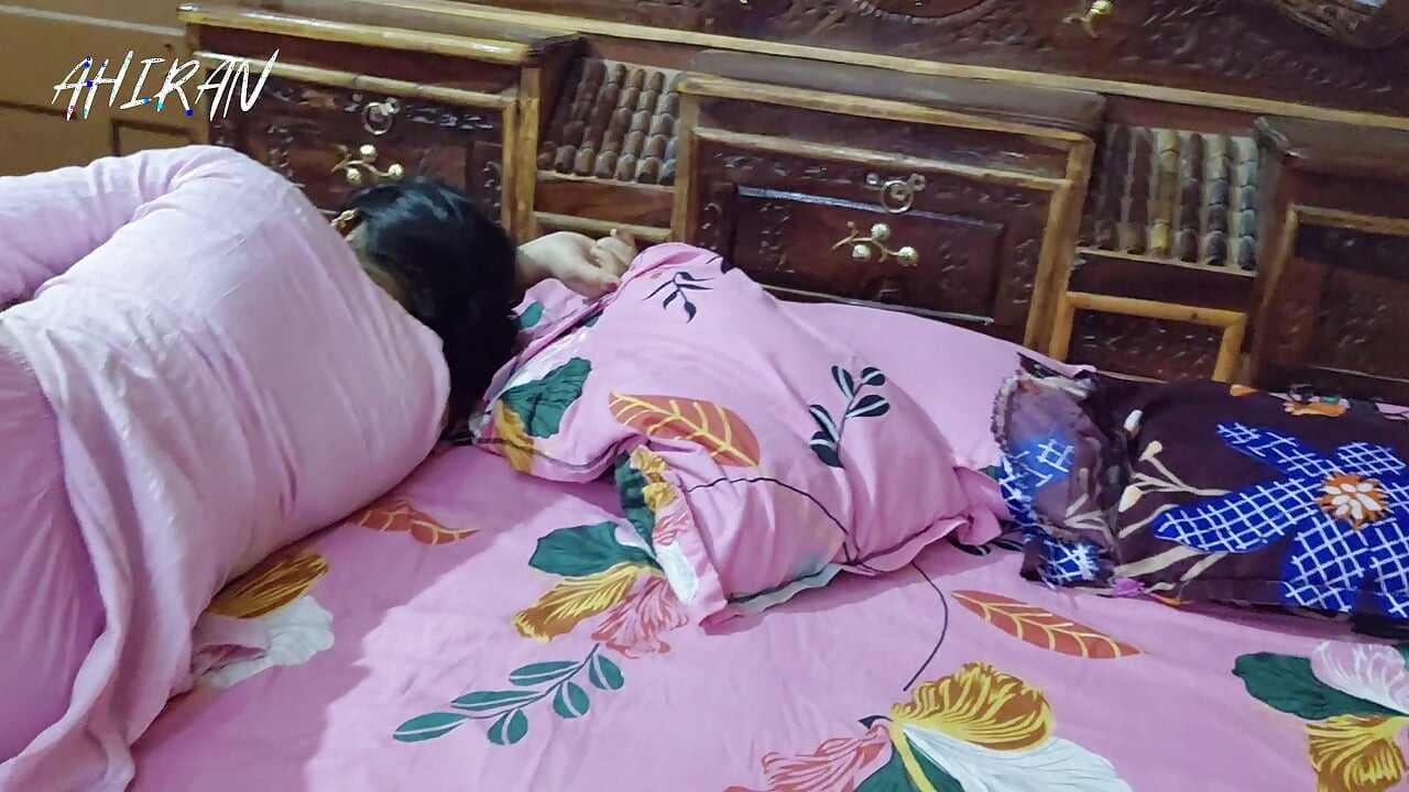ASIAN INDIAN FEMALE VILLAGE YOUNG GIRL FORPLAY WITH HER BOYFRIEND. PINK DRESS, HAIRY VULVA AND TIGHT SKIN ASS.