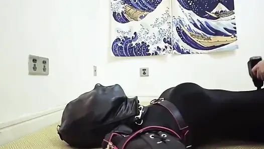 Mz08 - the Bound in Latex Suit Reaches Climax