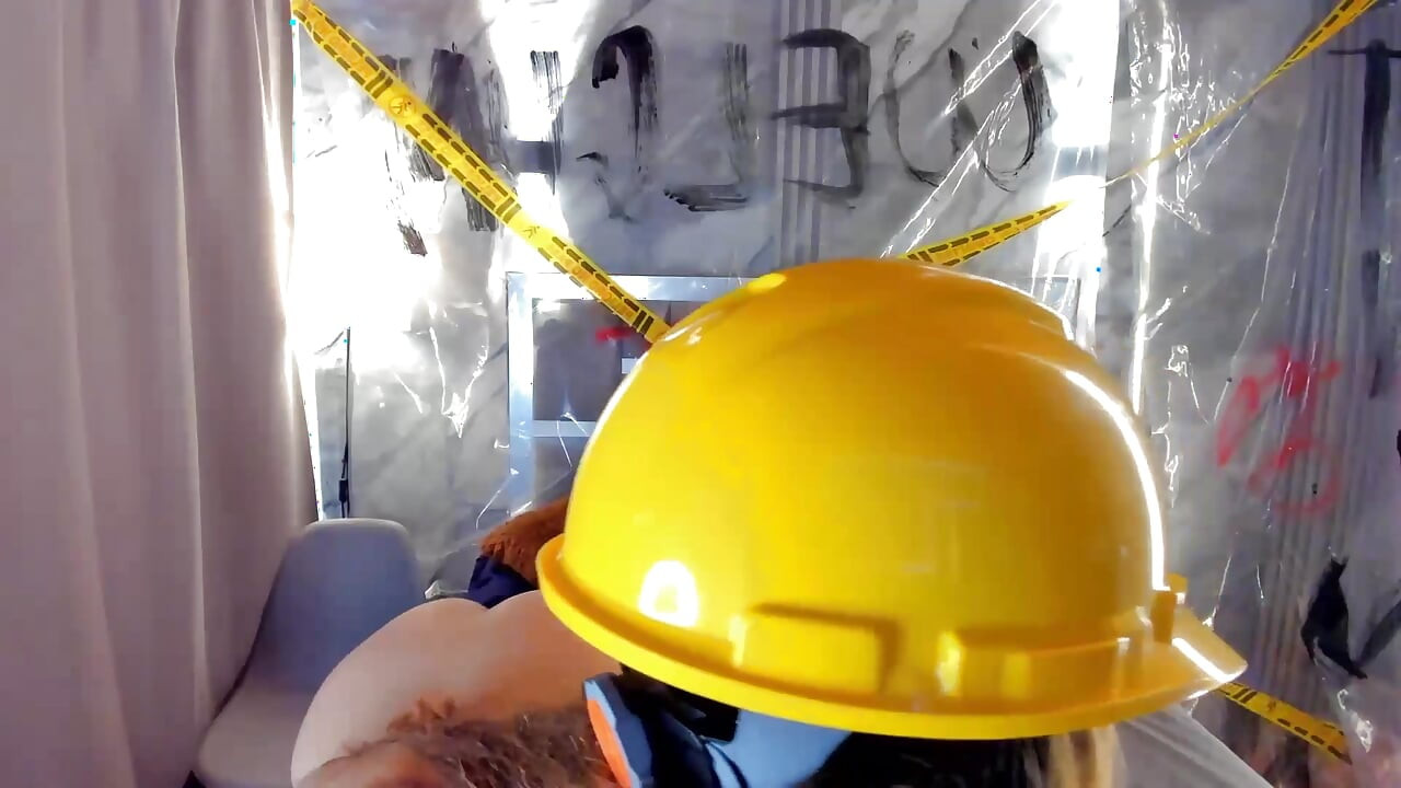 Vi började bygga och bestämde oss för att ta en paus för att ha sex ett tag förhoppningsvis inte handledaren kommer att fånga oss.