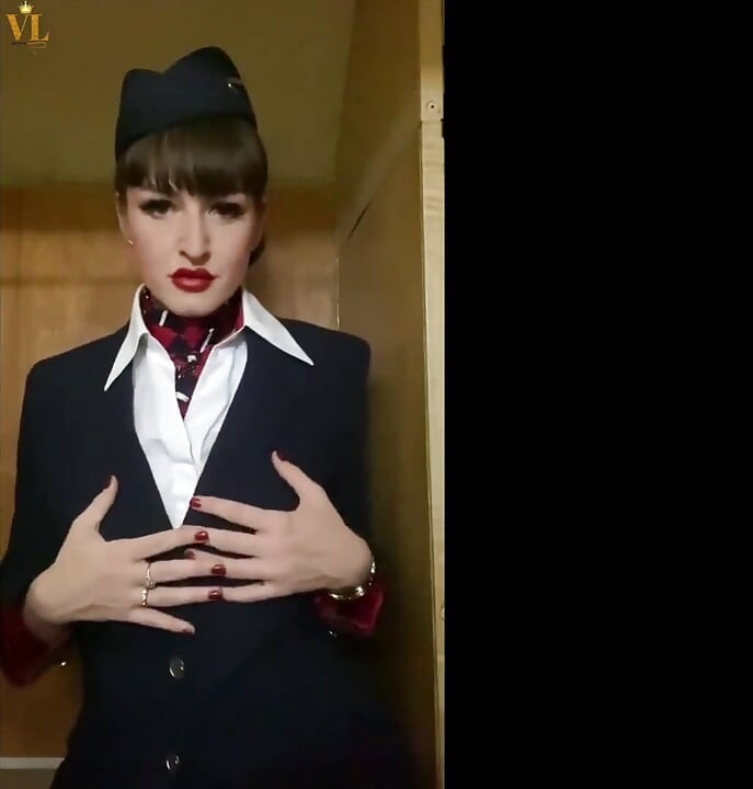 Vivienne L'Amour - 被空服員幹 - 虛擬性愛第一人稱視角