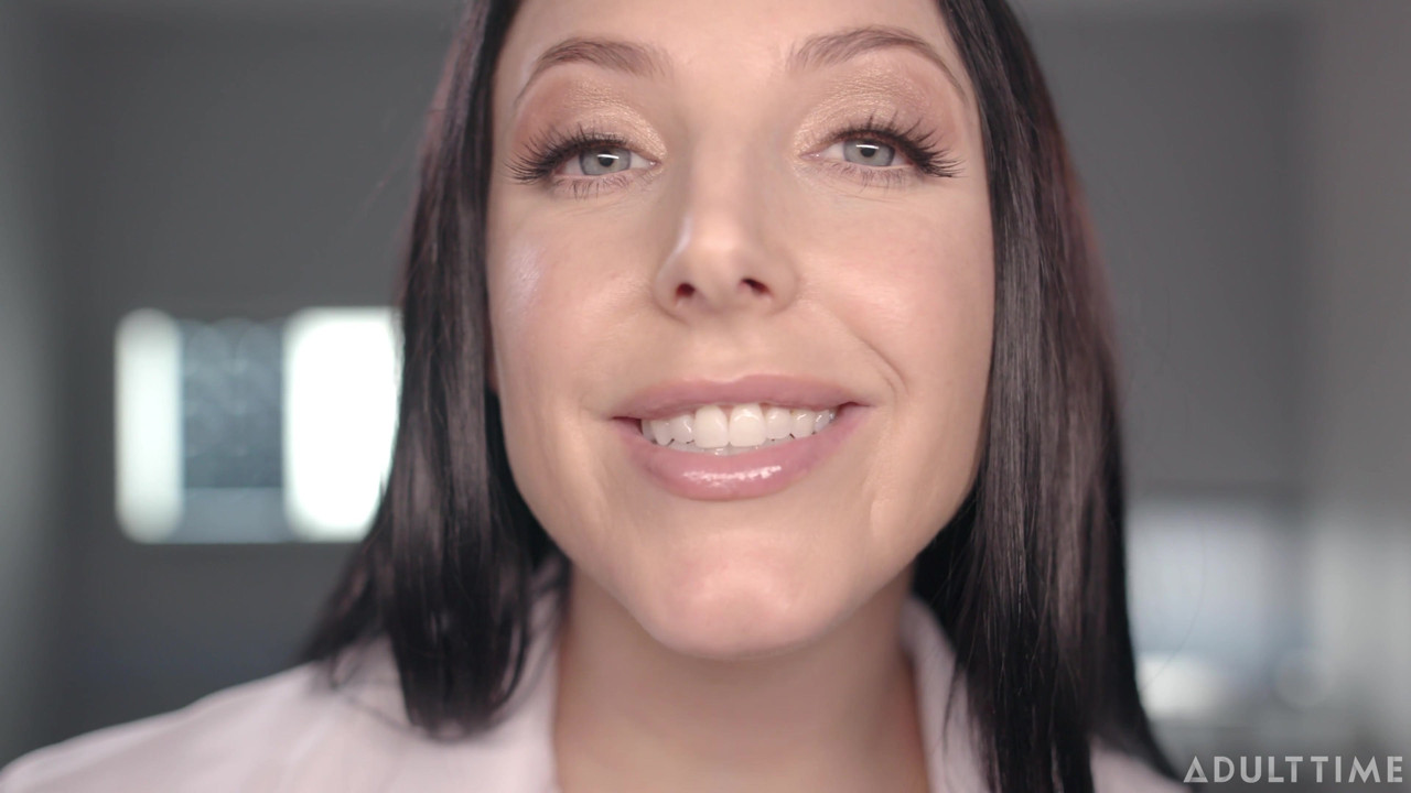 Asmrファンタジー博士。アンジェラ・ホワイトが全身身体検査