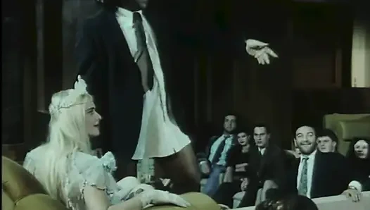 Cicciolina dan Ron Jeremy menikmati pesta seks kuno