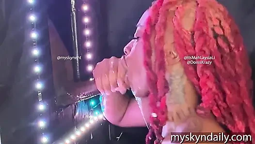 Tenggorokan cewek ini dientot habis-habisan sama kontol besar pria kulit hitam