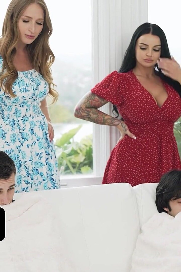 Busty MILF Skylar Snow, Payton Preslee & Parker Ambrose in Wild Group Fuck