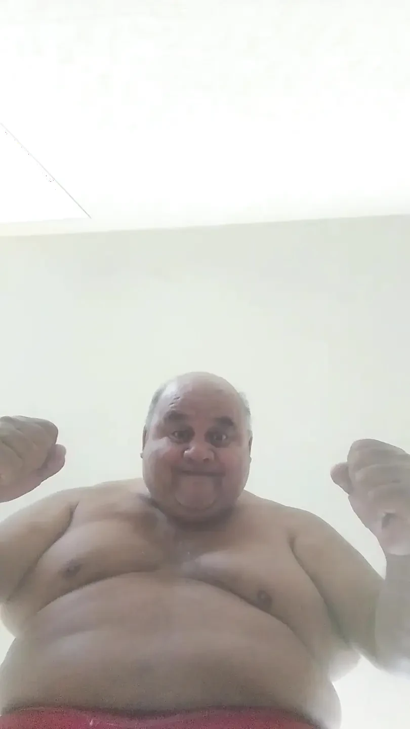 Brawling Bubba – POV Locker Room Domination
