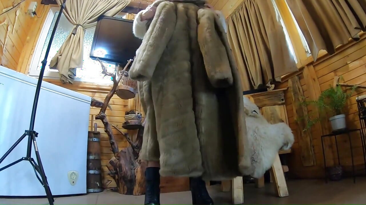 Milfycalla Compilation - Fetish Sex, Blow-jobs and Rough Sex While Wearing Sexy Fur Coats -2-
