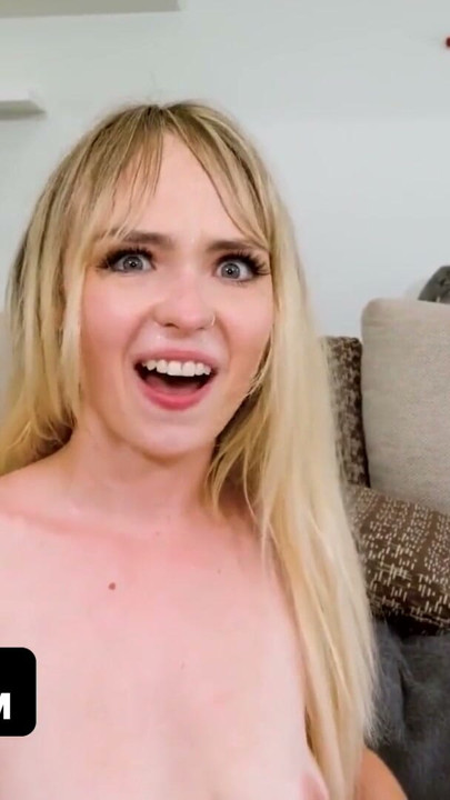 Busty vixen lilly bell onu sıkı genç kedi derin büyük şişman horoz alır - teamkeet tam sahne | Klip 3