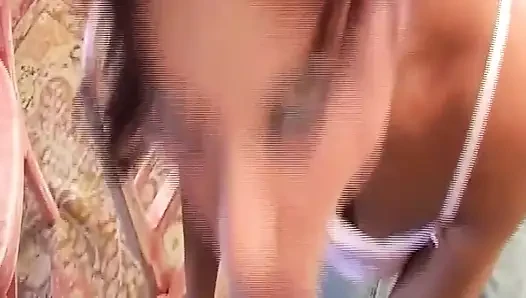 Cewek hot rambut cokelat dientot habis-habisan sampai dicrot di dalam - close up