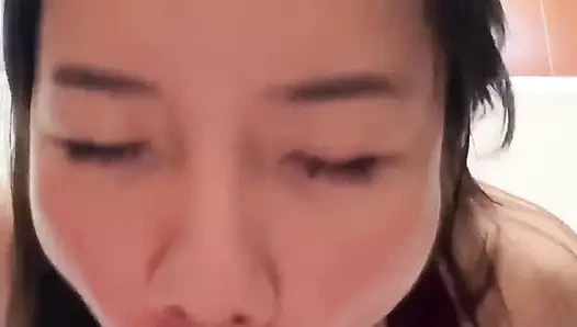 Lulu Wild - азиатской актрисе выдали кримпай в раю в Jav