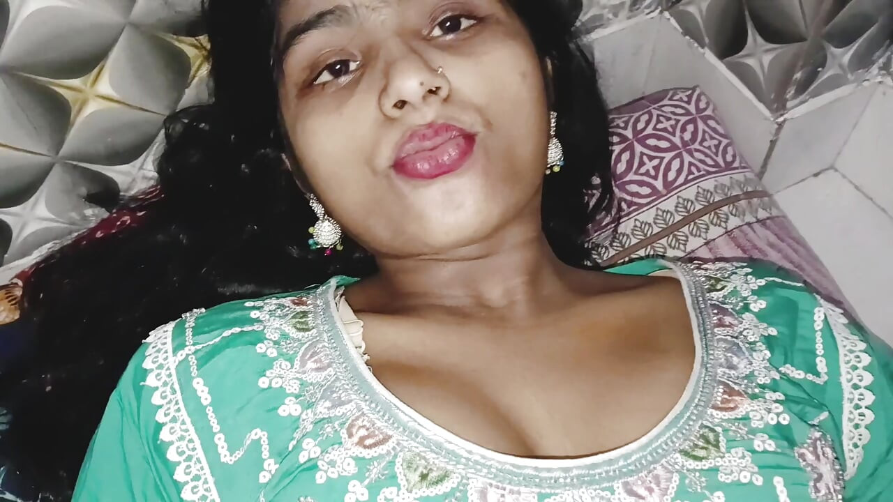 Real desi girl green salwar duro foda - caseiro