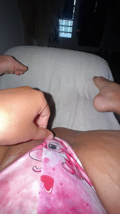 Em casa depois de um longo dia no Escritório