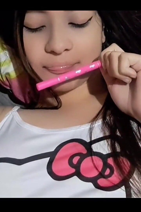 ¡Termina rápidamente, mi esposo estará aquí pronto!