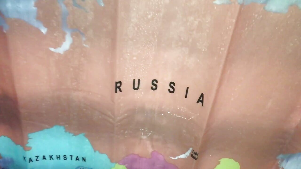 Shower Time with Dirty Diana