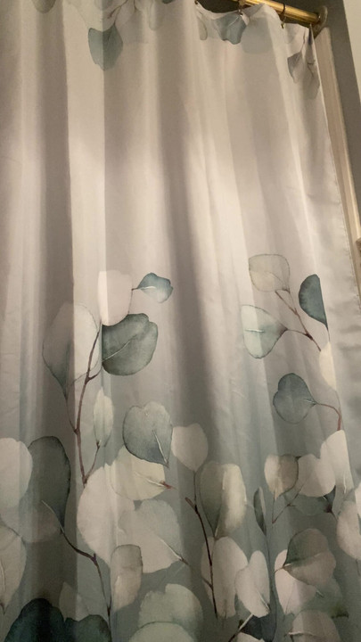 แค่แก้ผ้าขี้อาย