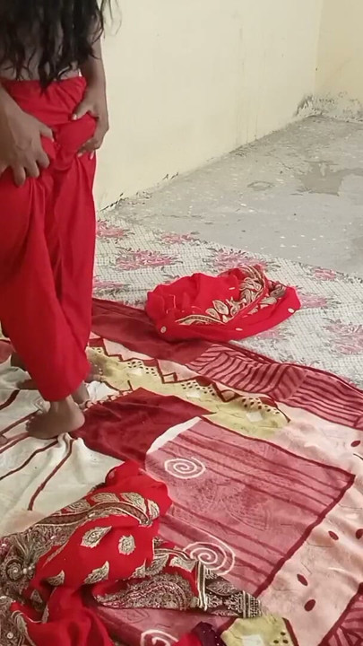 Indian newly married wife fucked by her boyfriend with clear Hindi audio | Clip 1