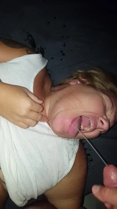 Bbw wife taking a huge facial