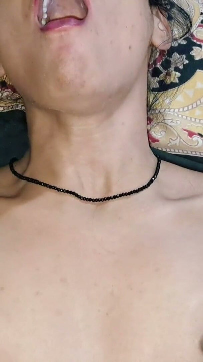 Indian Bhabhi Xshika ne Jawan Devar Se Apni Jism ki aag Bujhau Aur Devar Ne bhi Jordaar Chudai Kri | Clip 2