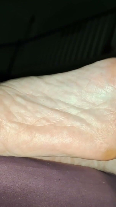 My girlfriend teasing me with her feet 3 | Clip 1