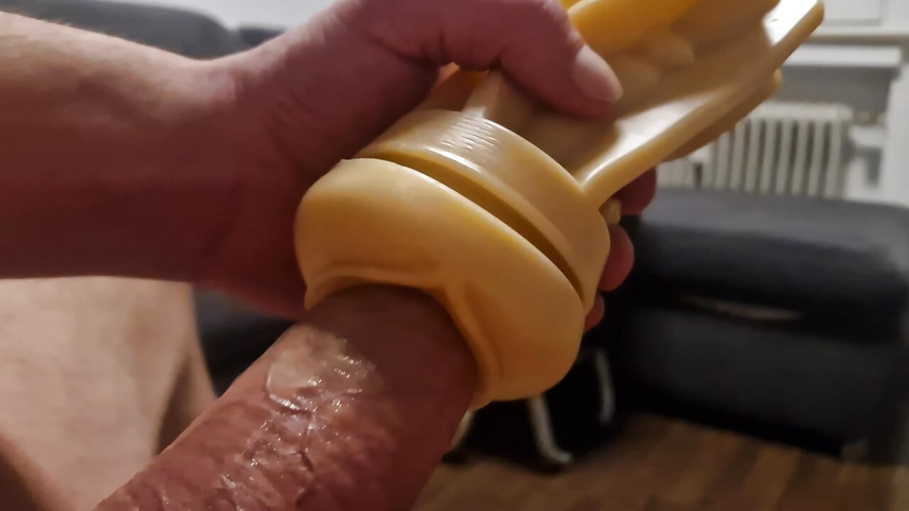 我甜美的饥渴老鼠抓住了我并拍摄饥渴，然后我们一起看饥渴 😍