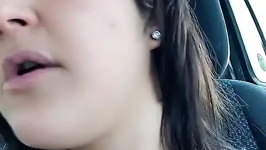 Halka açık bir yere park ederken chew bubblegum- tavşan looner