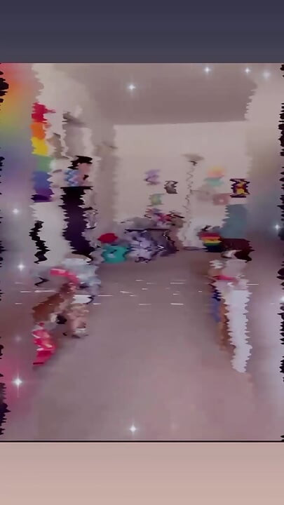 הפתעה כחולה גדולה ויפה