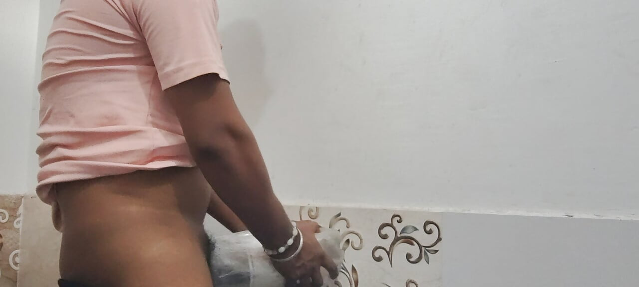 My gay hot girl came into my room at night and fucked me for a long time