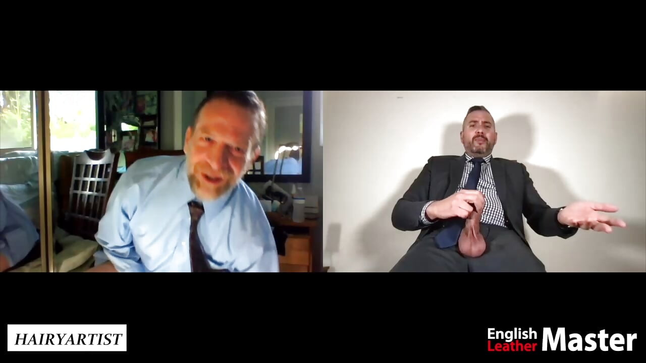 Hombres de negocios con parejas discuten a un empleado de castidad mientras se masturban