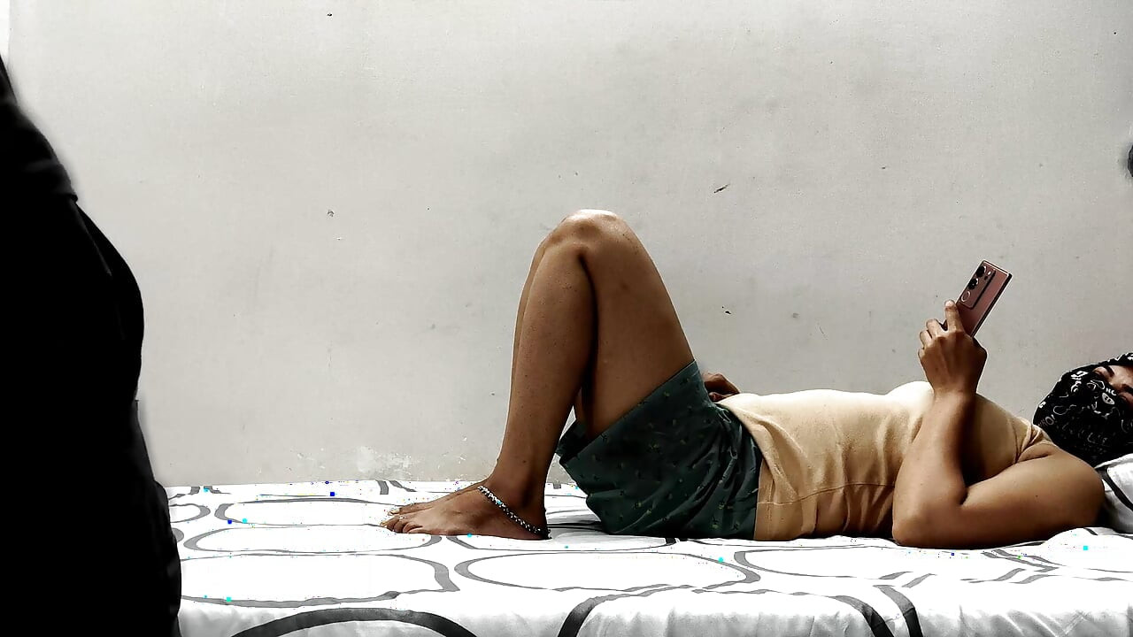 Bed Sharing with Step Sister and Fucked Indian desi stepsister with my big cock Sauteli Behan Ko Choda