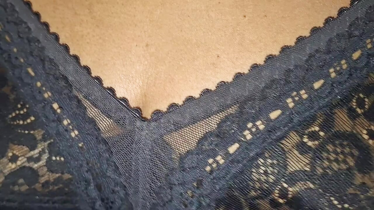 Asiática milf com peitões naturais