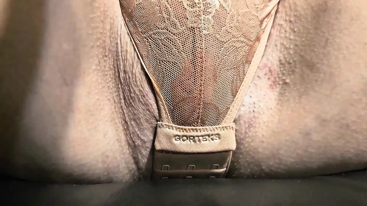 最喜欢的玩具让我流了很多汁液...